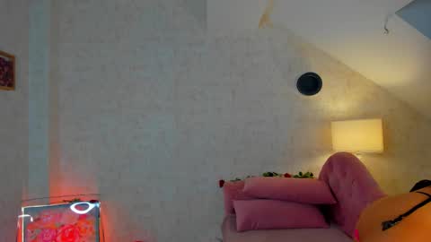 Kaya online show from 02.24.26