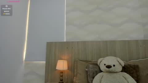   online show from 09.11.25