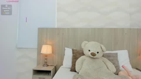   online show from 11.22.25