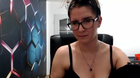 Snapshot of kayalips chatting on 12.11.24 KayaLips online show from 12.11.24