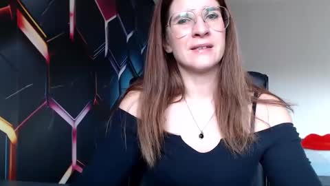 Snapshot of kayalips chatting on 12.19.24 KayaLips online show from 12.19.24