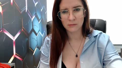 Snapshot of kayalips chatting on 02.13.25 KayaLips online show from 02.13.25