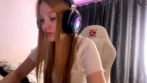 Amia online show from 03.19.26