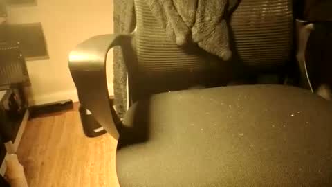 Snapshot of kayishard chatting on 02.13.26 KayisHard online show from 02.13.26