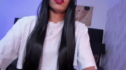 Snapshot of kayla_adams chatting on 09.29.25 Kayla online show from 09.29.25