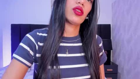 Snapshot of kayla_adams chatting on 10.21.25 Kayla online show from 10.21.25