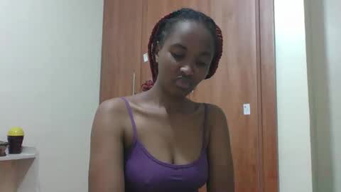 Snapshot of kaylar005 chatting on 02.24.26 kaylar online show from 02.24.26