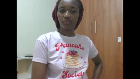 Snapshot of kaylar005 chatting on 03.02.26 kaylar online show from 03.02.26