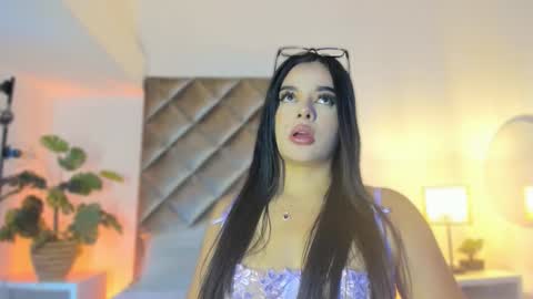 Kayla online show from 01.06.26