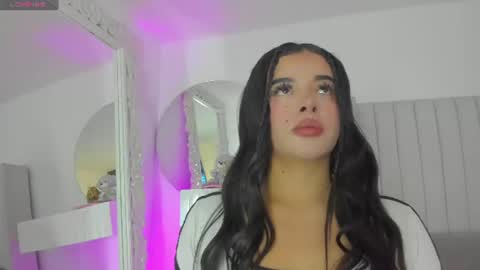 Kayla online show from 07.22.26