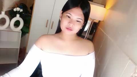 Y O U R        F U T U R E       K A Y L E E  online show from 01.16.26