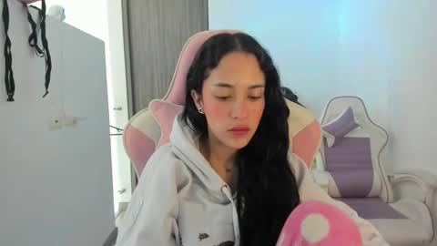 kaylie online show from 11.10.25