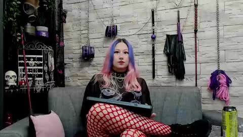 Miss Kazia online show from 11.09.25