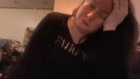 kcandler27 online show from 11.26.25