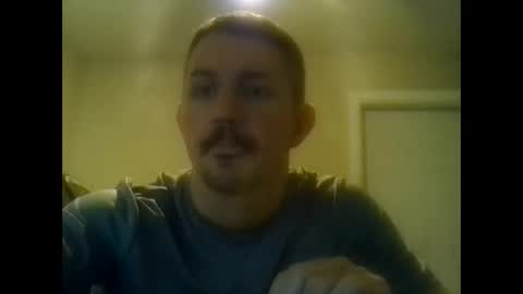 Snapshot of kcufem23 chatting on 04.21.26 kcufem23 online show from 04.21.26