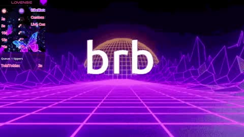 Snapshot of keeiity_moon chatting on 12.12.24 keeiity_moon online show from 12.12.24