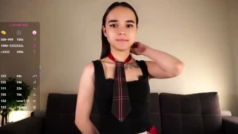 Snapshot of keeleyreineck chatting on 08.08.26 Nika online show from 08.08.26