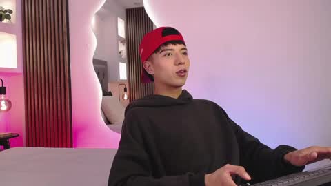 Snapshot of keen_nico chatting on 04.09.26 nico online show from 04.09.26