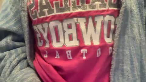 Snapshot of keephimcum69me chatting on 09.17.25 Keephimcum69me online show from 09.17.25