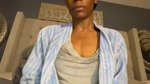 Snapshot of keephimcum69me chatting on 10.08.25 Keephimcum69me online show from 10.08.25