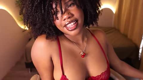 Snapshot of kehlannis_ chatting on 10.10.25 Kehlannis online show from 10.10.25