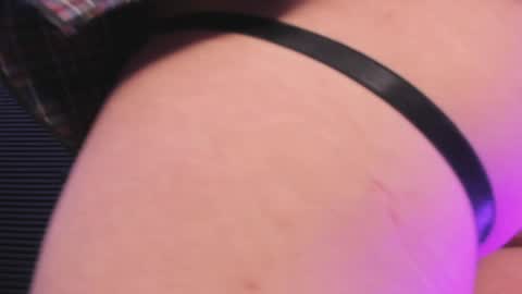 Keidy Monday to Saturday from 200 pm to 810pm  UTC-5 Colombia Time online show from 02.07.25