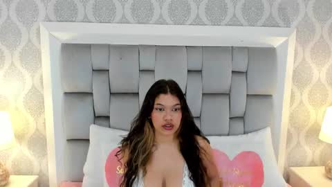 Keiira Fox online show from 01.13.26