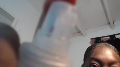 Snapshot of keilysofia chatting on 01.19.25 Keili online show from 01.19.25