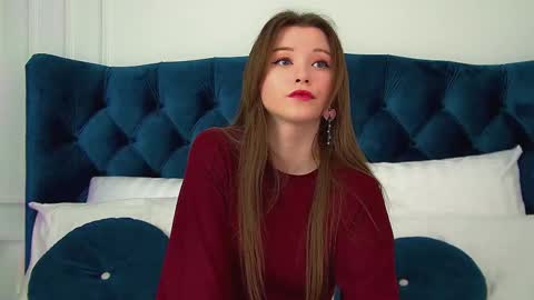 Keira online show from 01.14.26