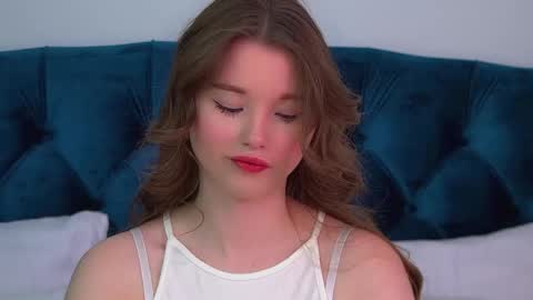 Snapshot of keiraace chatting on 05.03.26 Keira online show from 05.03.26