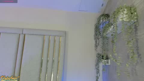 keirahartz online show from 04.10.26