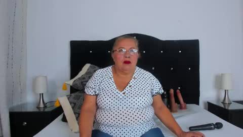   online show from 09.10.25