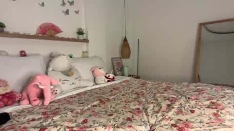 keira online show from 12.03.25