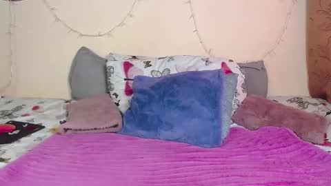 Snapshot of keisy_x chatting on 02.12.25 karo online show from 02.12.25