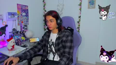 Snapshot of keita_moon chatting on 01.12.25 Keita moon online show from 01.12.25