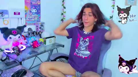 Snapshot of keita_moon chatting on 01.22.25 Keita moon online show from 01.22.25