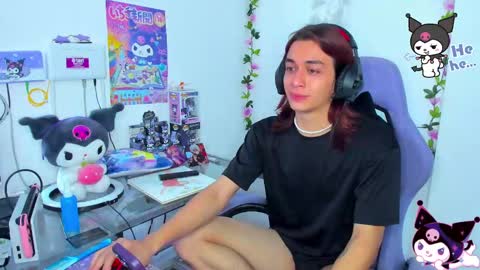 Snapshot of keita_moon chatting on 02.17.25 Keita moon online show from 02.17.25