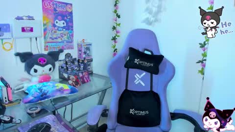 Snapshot of keita_moon chatting on 02.19.25 Keita moon online show from 02.19.25