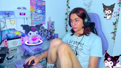 Snapshot of keita_moon chatting on 02.20.25 Keita moon online show from 02.20.25