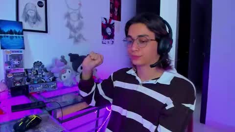 Snapshot of keita_moon chatting on 02.21.26 Keita moon online show from 02.21.26