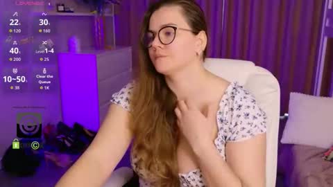 kellielowie online show from 04.08.26