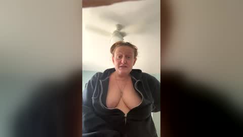 kellilyn10 online show from 04.03.26