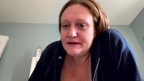 kellilyn10 online show from 04.18.26