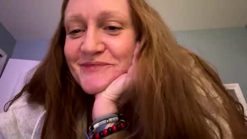 kellilyn10 online show from 04.21.26