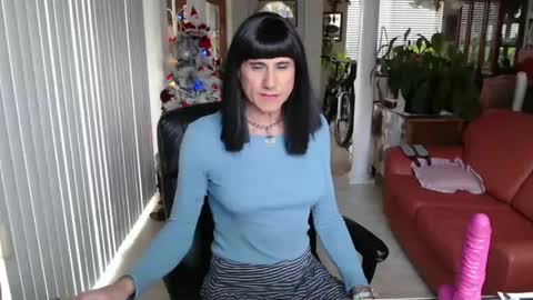 kellyanne Lynn but please call me fucktoy online show from 12.14.24