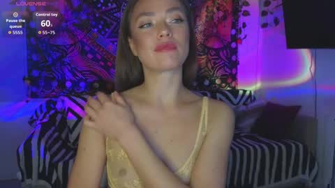 KellyFouler online show from 10.04.25