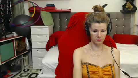 kelly online show from 02.06.25