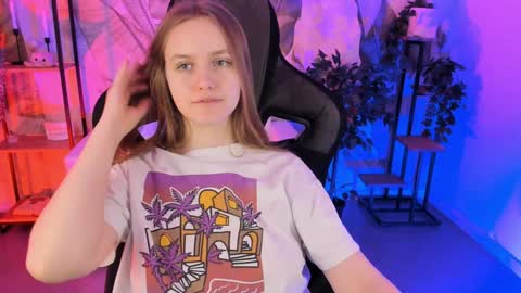 Snapshot of kellypoter chatting on 01.19.25 kelly online show from 01.19.25