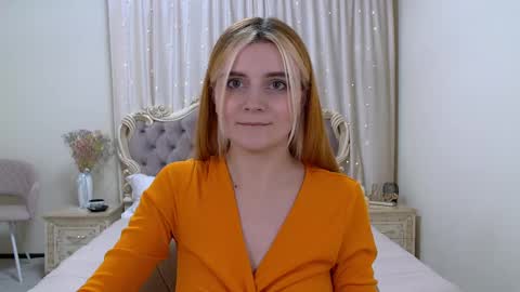 Kelly Stoneys online show from 01.24.25