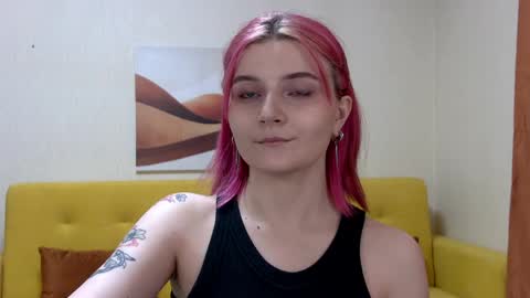 Kelly Stoneys online show from 04.18.26